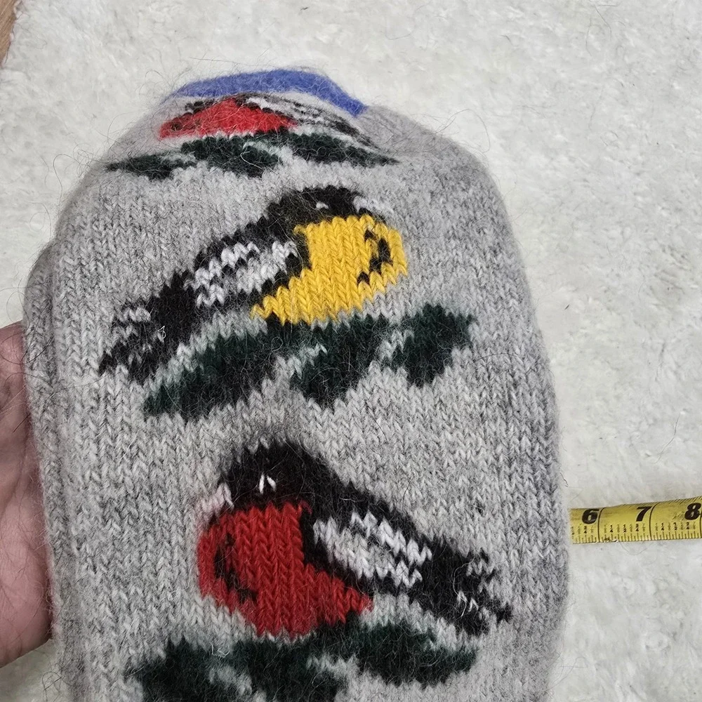 Handmade 100% Natural Goat Down Socks Fuzzy Warm‎ Wool Knitted Bird Motif Large